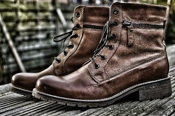 Boots similar to Blundstone